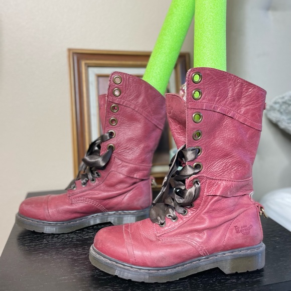 Dr Martens Triumph 1914 Floral Cherry Red Boot US 10 - Picture 4 of 7